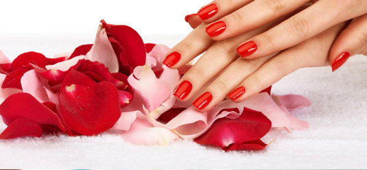 The 10 Best Nail Salons in Iowa!